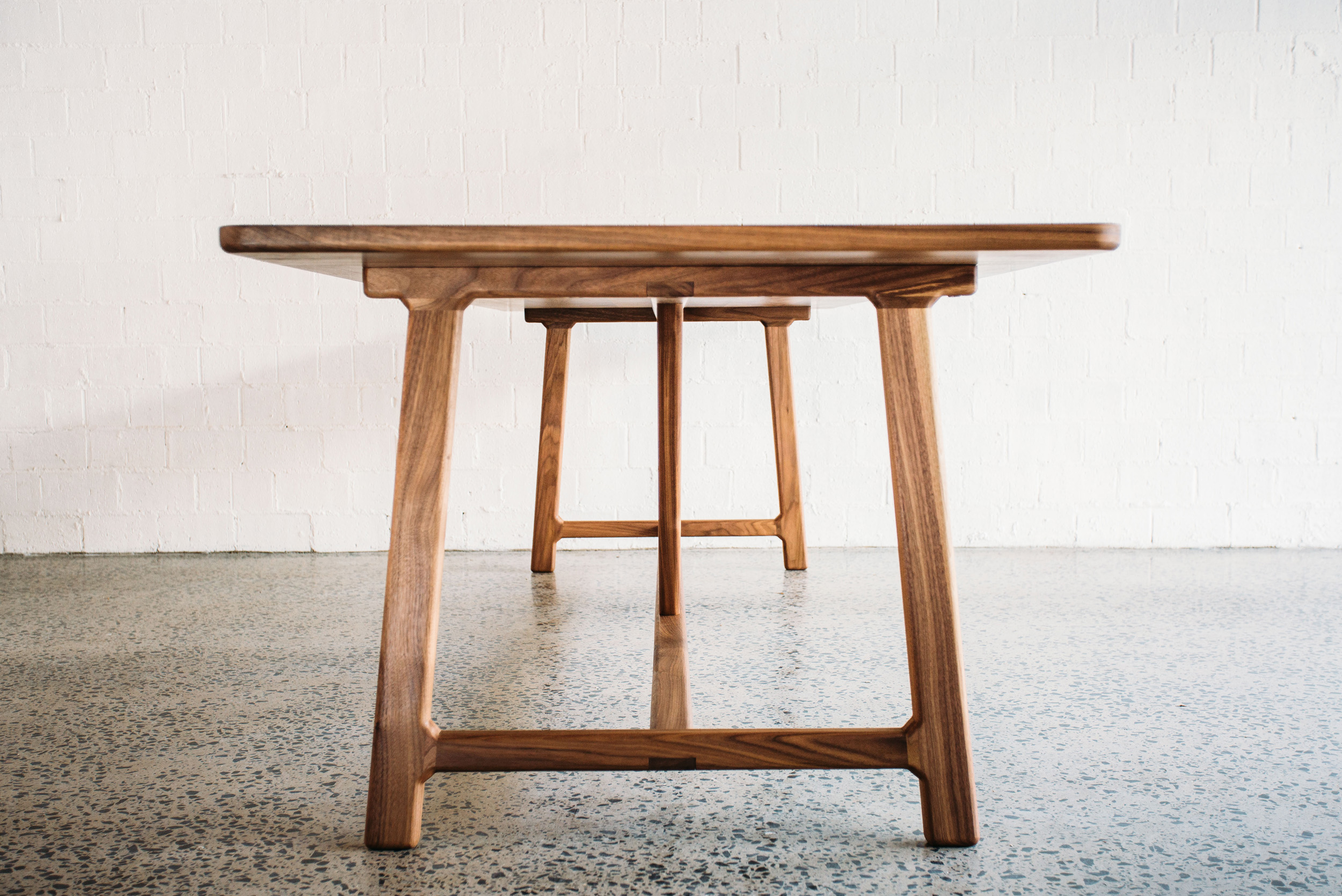 Tate Dining Table Green Magazine