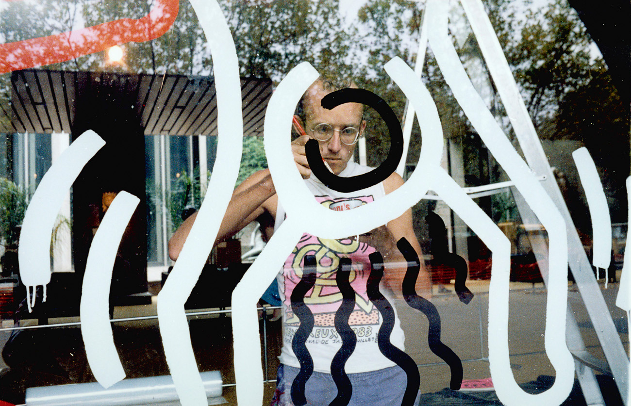 Fragile Memories: Keith Haring And The Water Window
