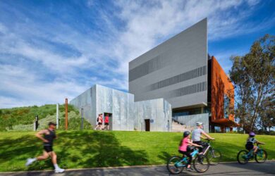 Shepparton Arts Centre—Photograph: Tim Griffith