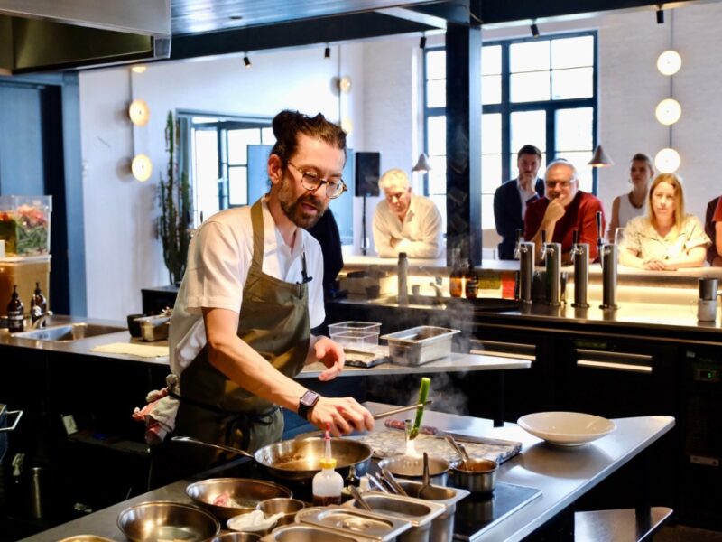 John Chantarasak cooking demo at GCC UK launch event | Owen Billcliffe Photography