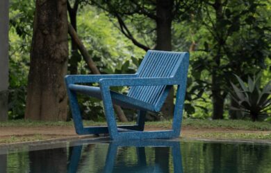 Sungai's Ombak chair