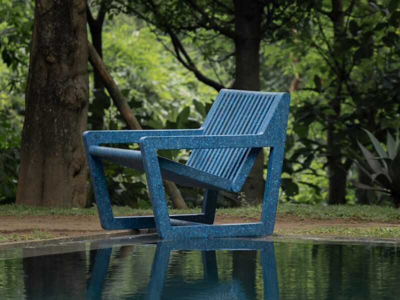 Sungai's Ombak chair