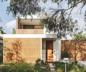 Timber screens enable connection with privacy, photographed for issue 107: Creature Comforts by Marnie Hawson.