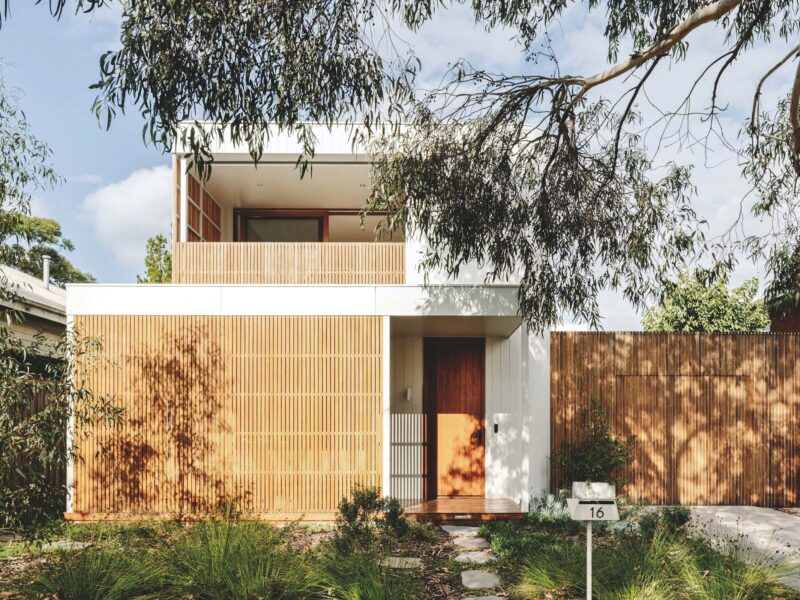 Timber screens enable connection with privacy, photographed for issue 107: Creature Comforts by Marnie Hawson.